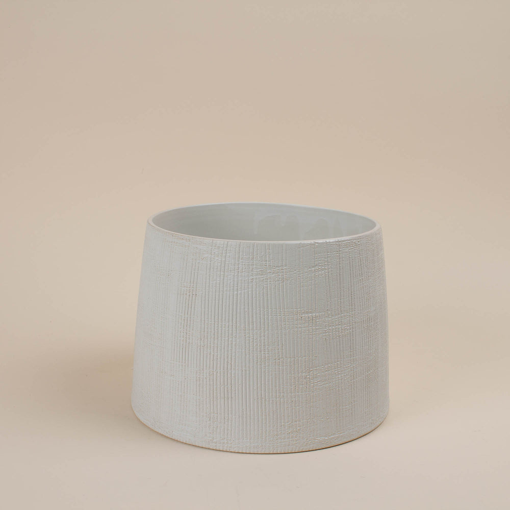 Fine Lines Carved Pot - Large