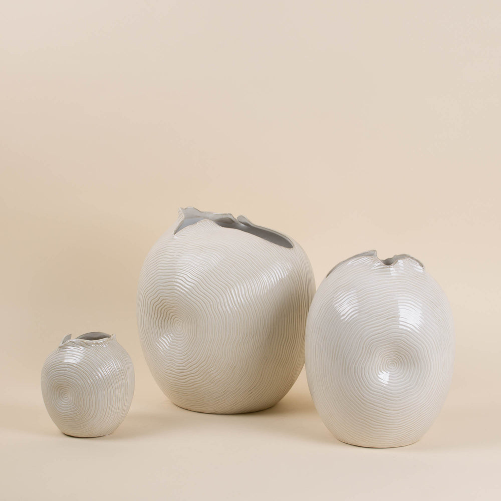 
                  
                    Blume Vase - Small
                  
                