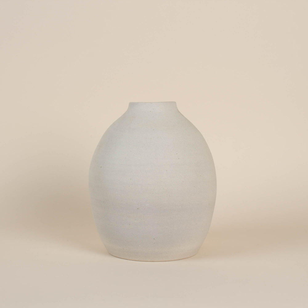 Ilari Vase