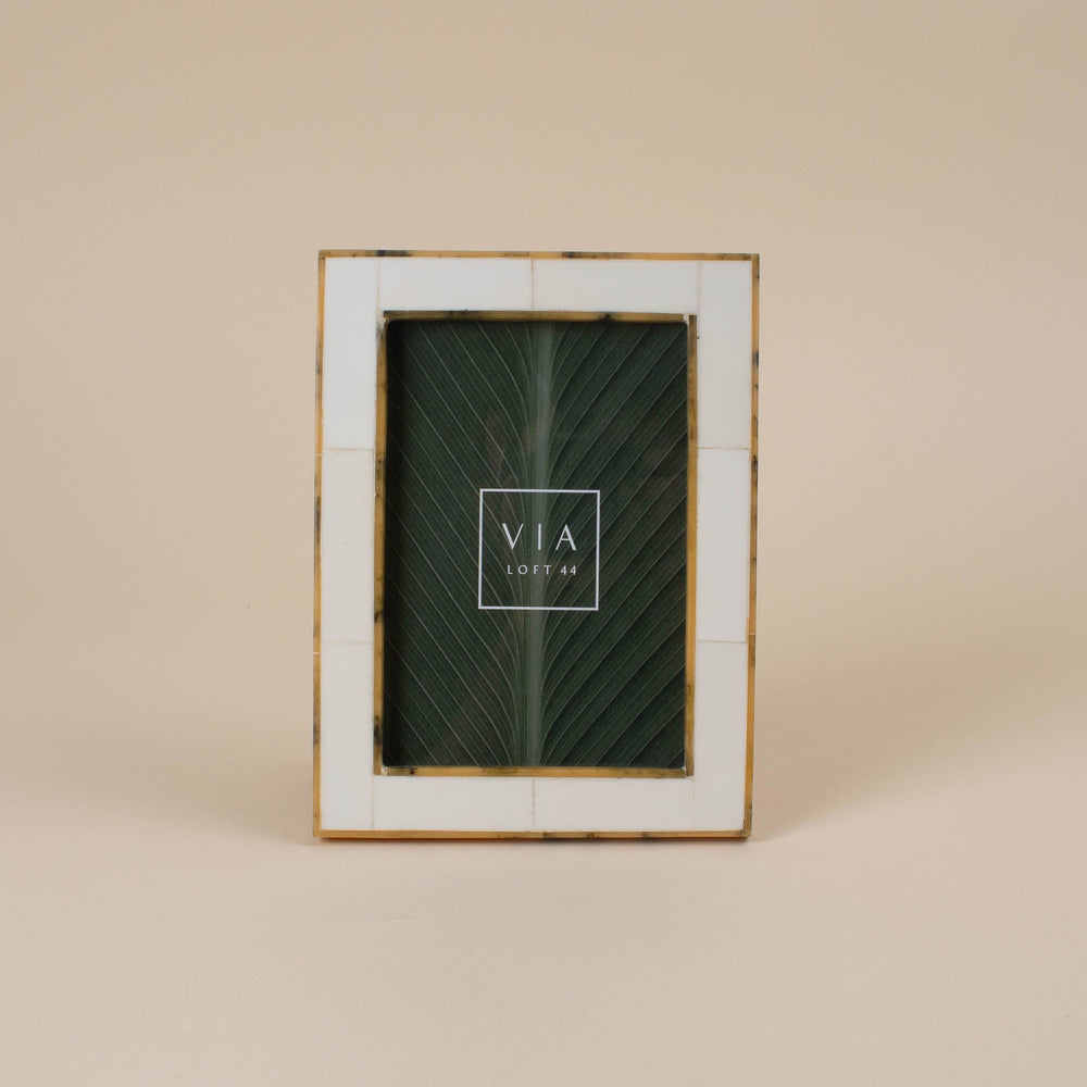 
                  
                    Dwaine Resin Picture Frame - Small
                  
                