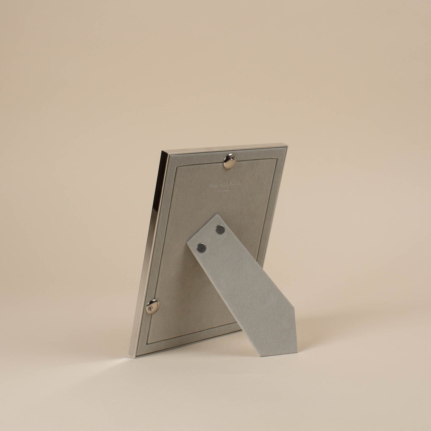 
                  
                    Grey Carbon Photo Frame - 4x6
                  
                